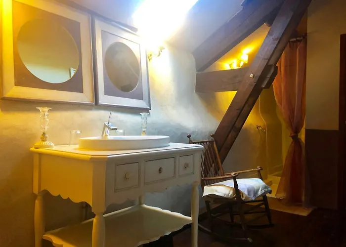 Chateau Du Cros Bed & Breakfast